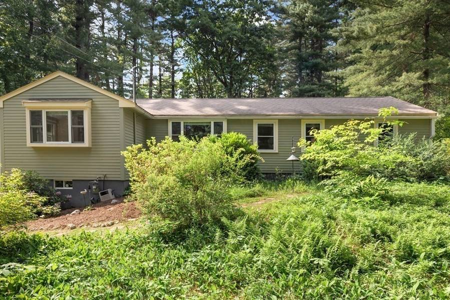 25 Moose Hill Pkwy, Sharon, MA 02067