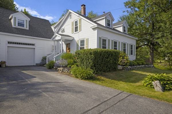 9 Kensington Rd, Hampton Falls, NH 03844