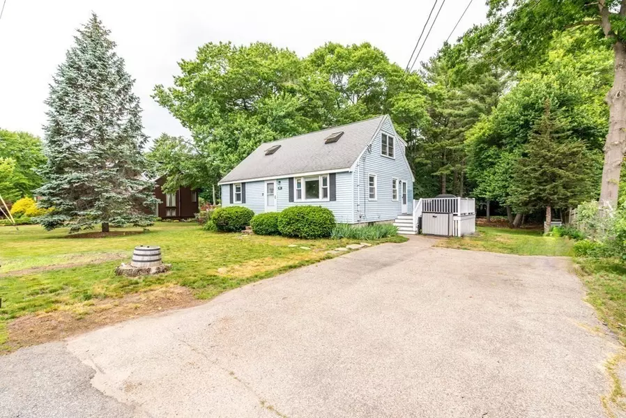 90 Forest St., Hamilton, MA 01982