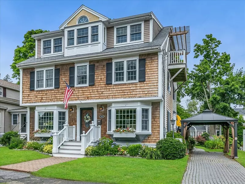 12 Jackson Street, Beverly, MA 01915