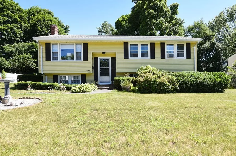 29 Burton Ave, Brockton, MA 02302