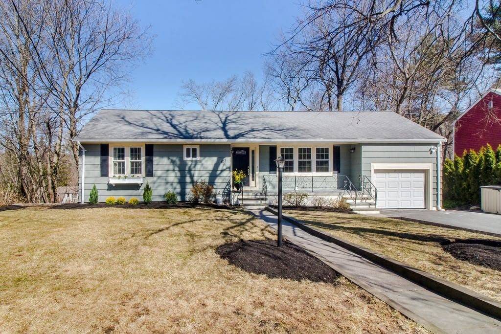 128 Simonds Road, Lexington, MA 02420