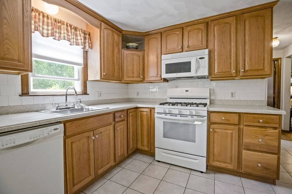 Canton, MA 02021,6 Feldman Way