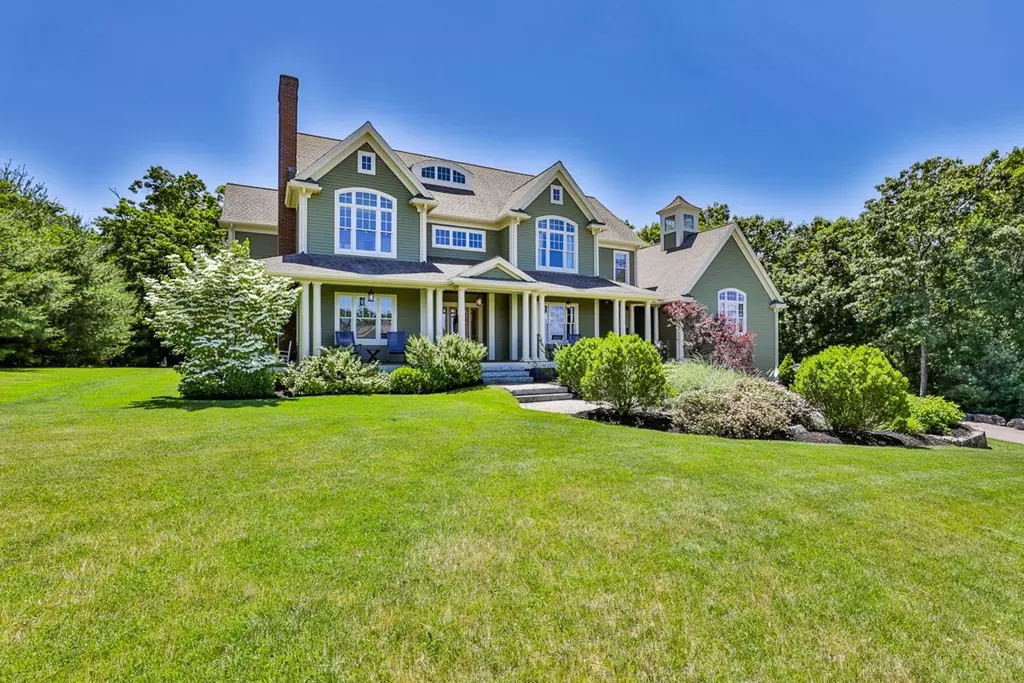 Bolton, MA 01740,108 Oak Trail