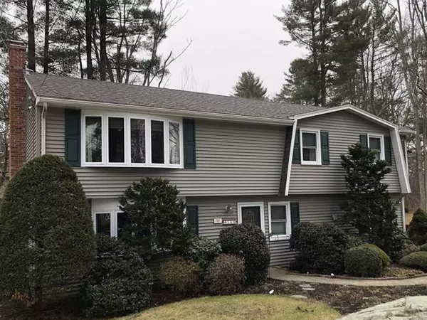 14 Spring Valley Rd, Medfield, MA 02052