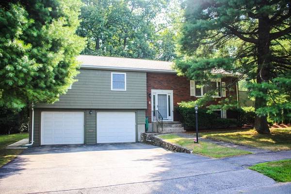 79 Marla Lane, Reading, MA 01867