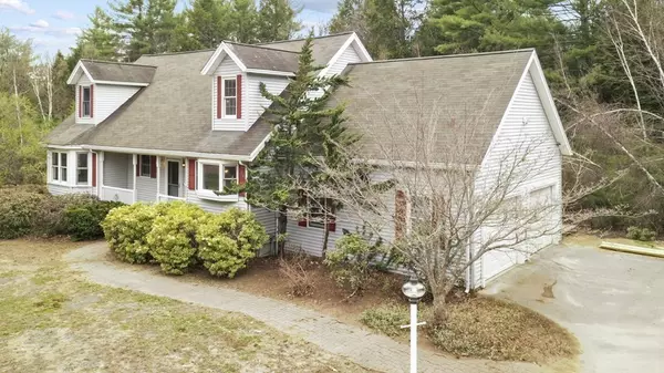 33 Sandy Pine Rd, Templeton, MA 01468