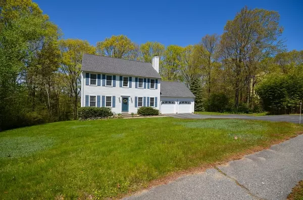 Sutton, MA 01590,68 Highland View Dr