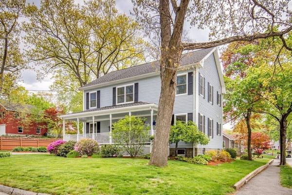 102 Hanscom Ave, Reading, MA 01867