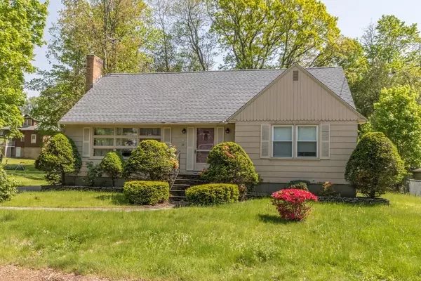 37 Sanderson Street, Leominster, MA 01453