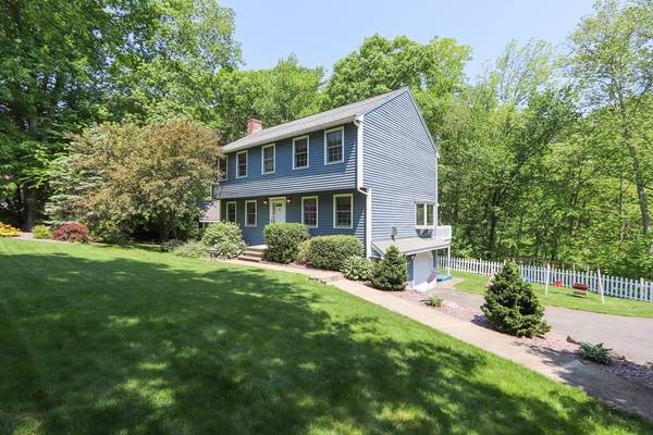 238 Jessica Way, Northbridge, MA 01534