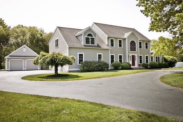 9 Squire Shaler Lane, Lancaster, MA 01523