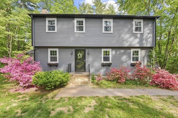 70 Coolidge Circle, Northborough, MA 01532