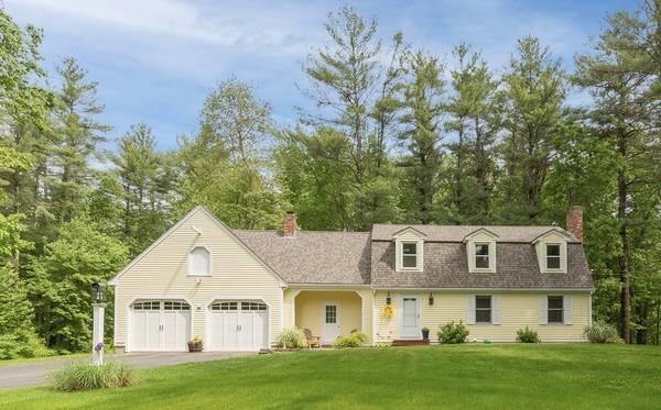 65 Brookside Dr, Bridgewater, MA 02324