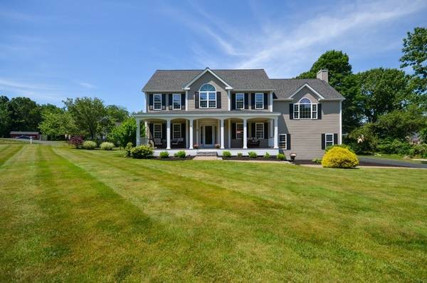 9 Boundary Stone Rd, Sutton, MA 01590