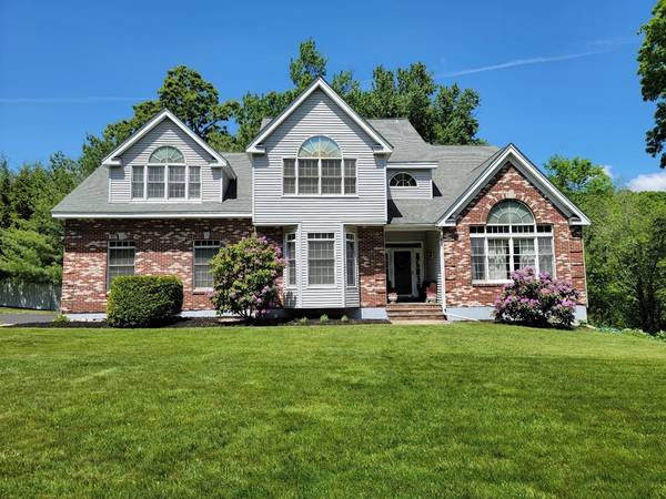 7 Primrose Lane, Ashland, MA 01721