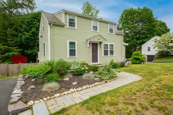 1771 Main St, Concord, MA 01742