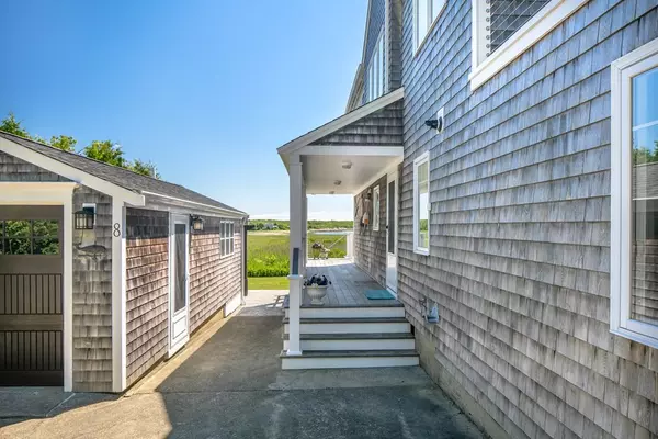 Mattapoisett, MA 02739,8 Island View Ave