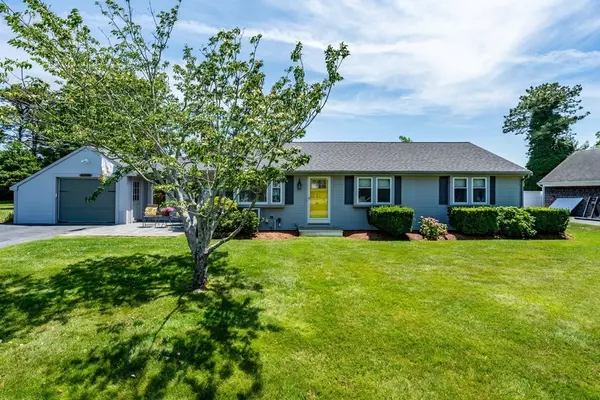 19 Captain Besse Road, Yarmouth, MA 02664