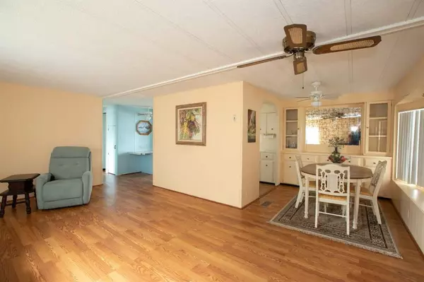 Barefoot Bay, FL 32976,825 Thrush CIR