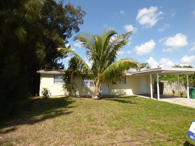 1611 W Avenue H, Riviera Beach, FL 33404