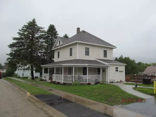 Montfort, WI 53569,206 E Maple St