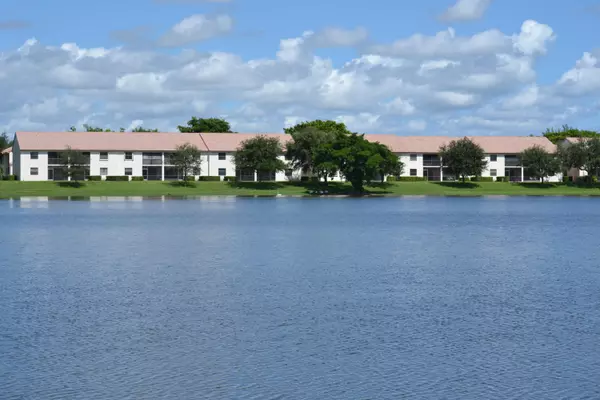 Boca Raton, FL 33431,2600 Greenwood TER 209