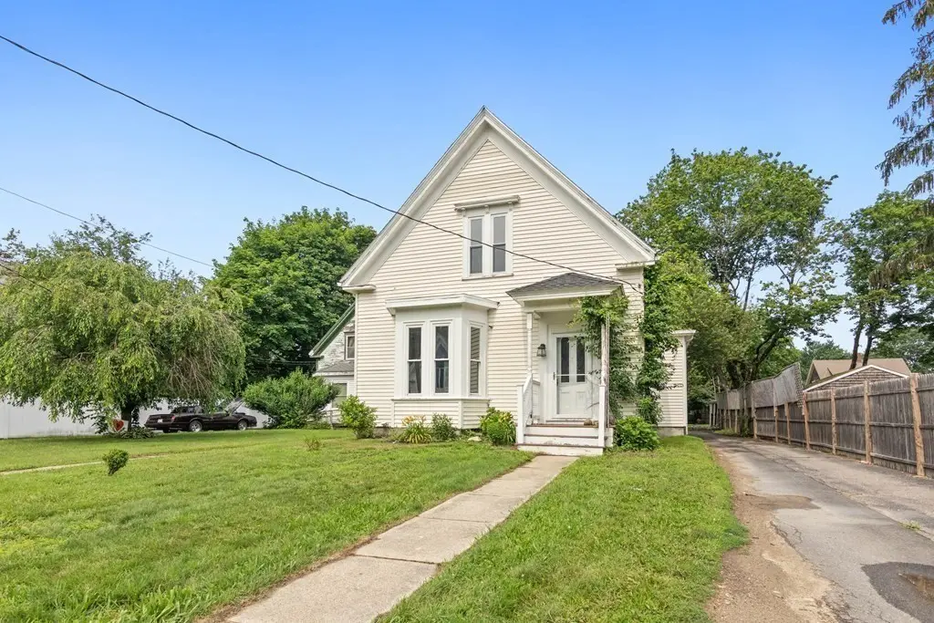 Whitman, MA 02382,210 Pleasant St