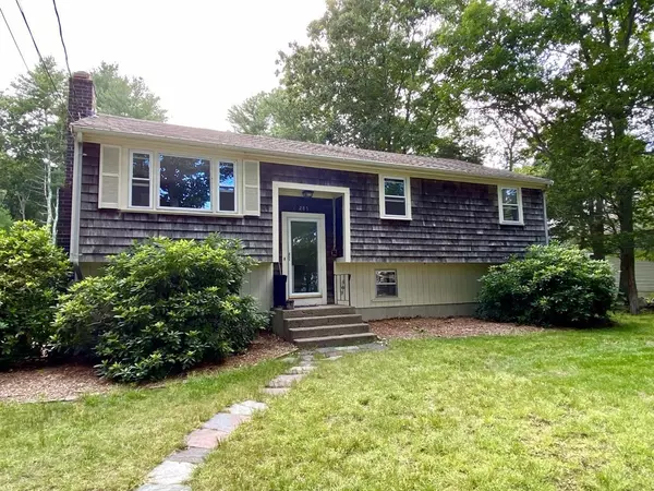 283 Ware St, Mansfield, MA 02048