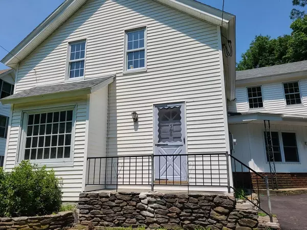 Athol, MA 01331,566 Hapgood St