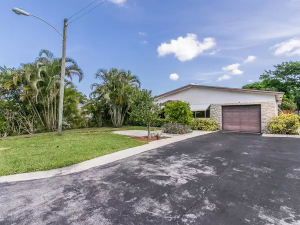 Boca Raton, FL 33432,485 SW 1st ST