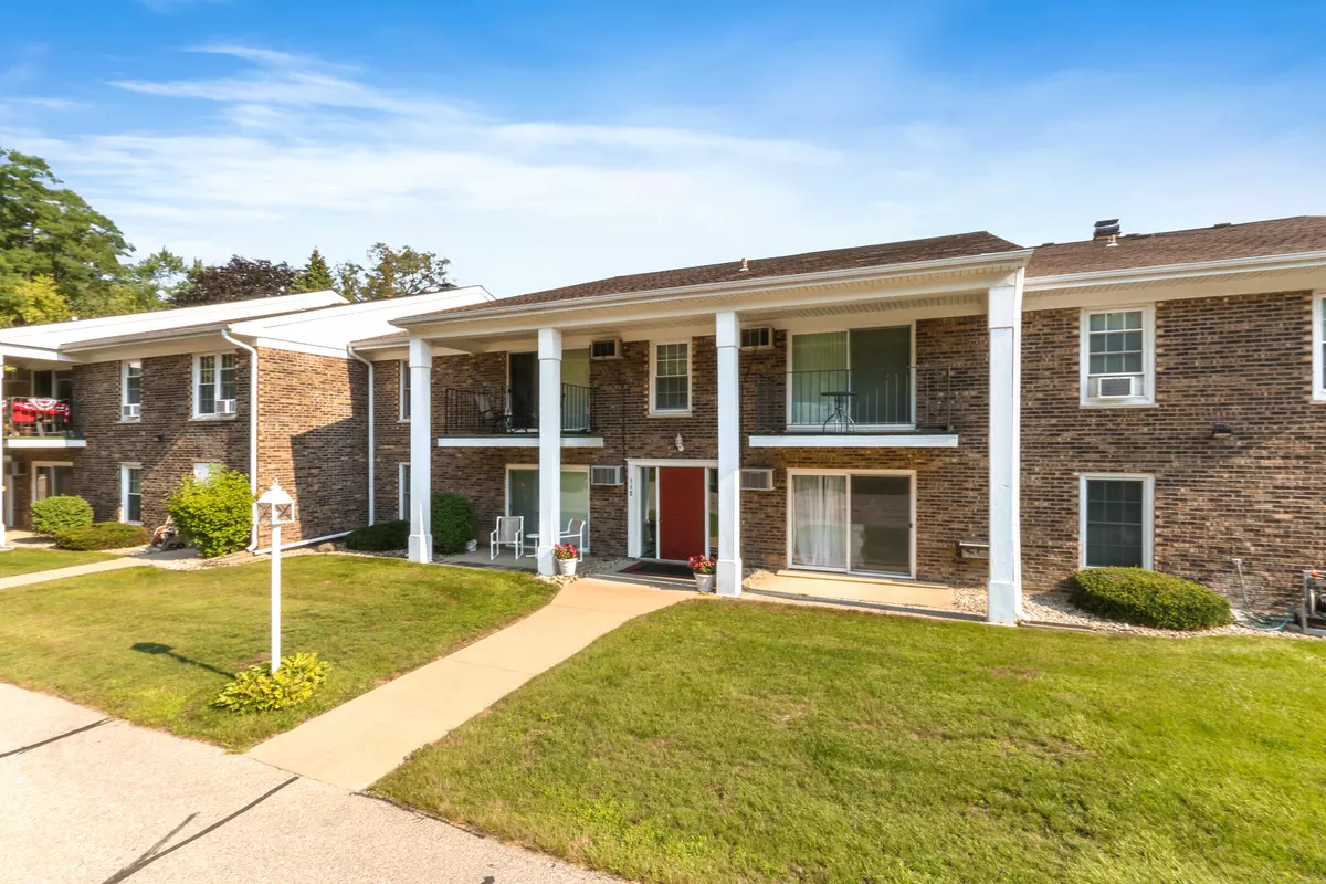 Lake Geneva, WI 53147,112 Hank Jay Dr Unit C