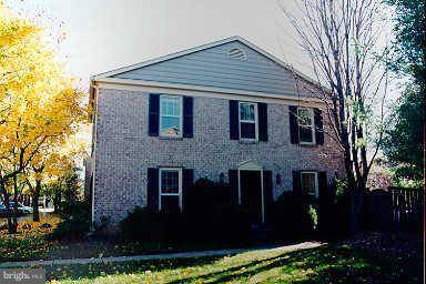 9910 MAPLE LEAF DR, Montgomery Village, MD 20886