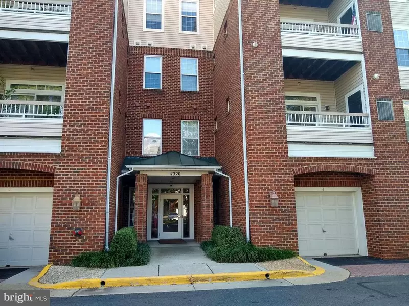 4320-P CANNON RIDGE CT #62, Fairfax, VA 22033