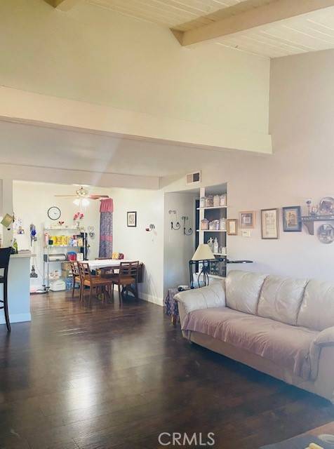 Long Beach, CA 90807,3723 Country Club DR #12