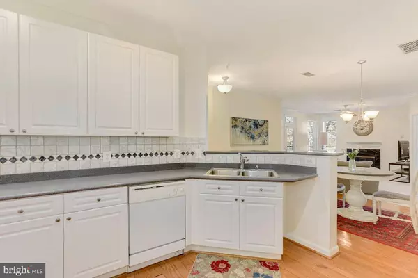 Fairfax, VA 22033,4300-E CANNON RIDGE CT #E