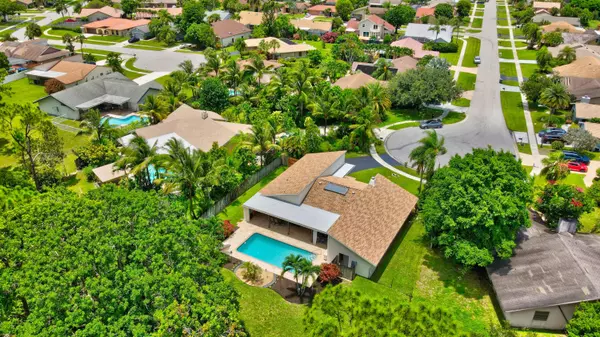 Boca Raton, FL 33428,21801 Little Bear LN