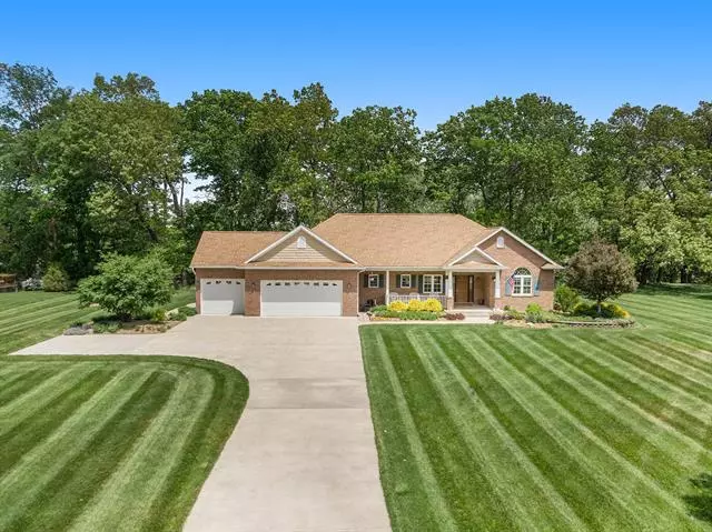 28282 Talon Drive, Mendon, MI 49072