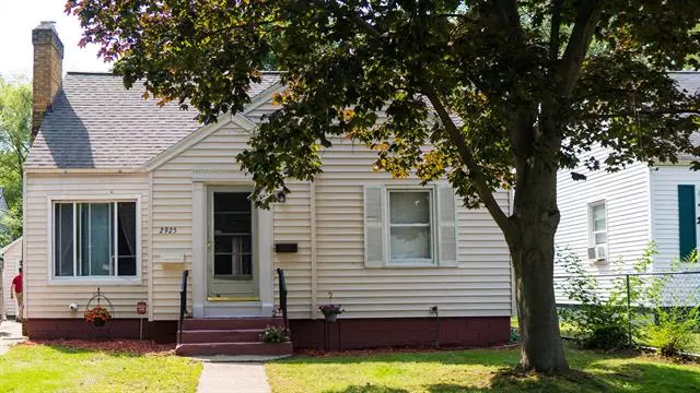 2925 Park Street, Muskegon Heights, MI 49444