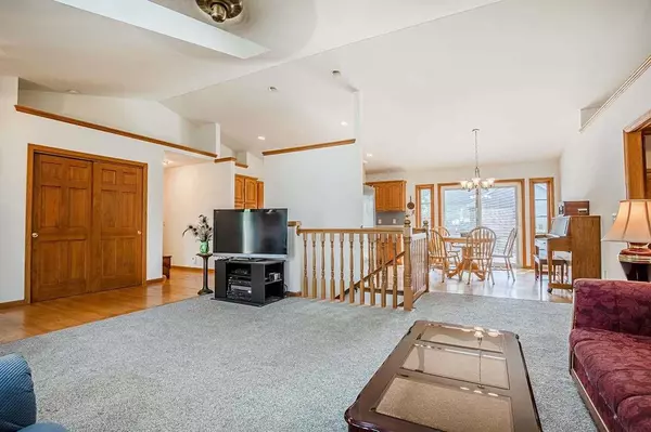 Sun Prairie, WI 53590,811 DUNCANNON WAY