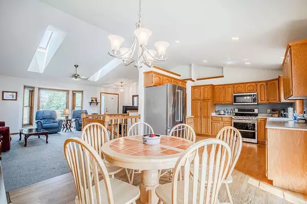 Sun Prairie, WI 53590,811 DUNCANNON WAY