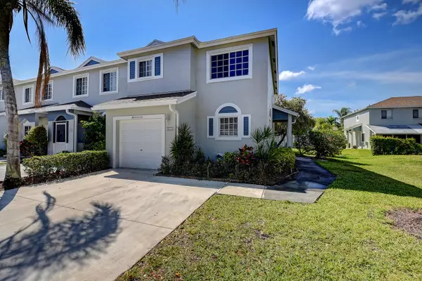 Deerfield Beach, FL 33442,4754 SW 14th ST