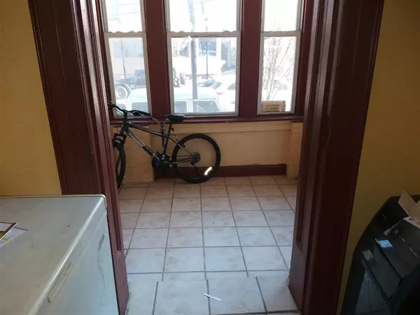 Union City, NJ 07087,1909 NEW YORK AVE