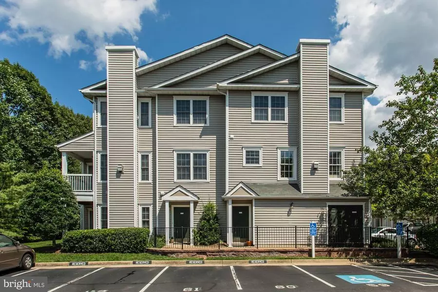 4534 SUPERIOR SQ #4534, Fairfax, VA 22033