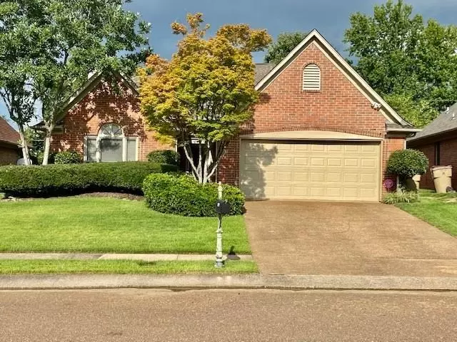 Cordova, TN 38016,1506 APPLINGWOOD CV S