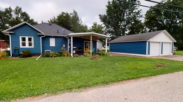 Ettrick, WI 54627,15708 E 2nd St