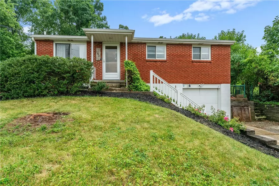 102 Palomino, Oakdale, PA 15071