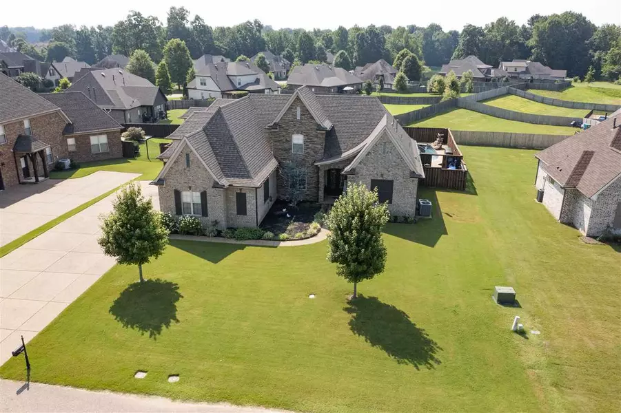 454 JOHNSBOROUGH DR, Atoka, TN 38004