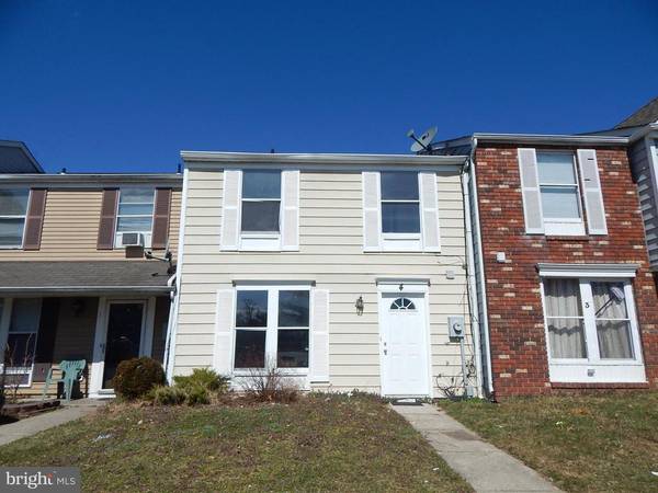 4 VANDERBILT CT, Sicklerville, NJ 08081