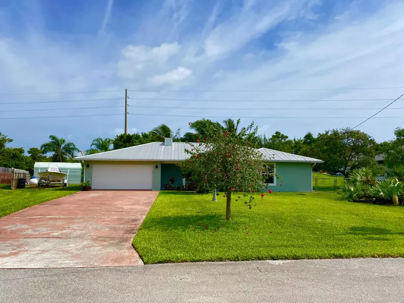 12974 SE Papaya ST, Hobe Sound, FL 33455